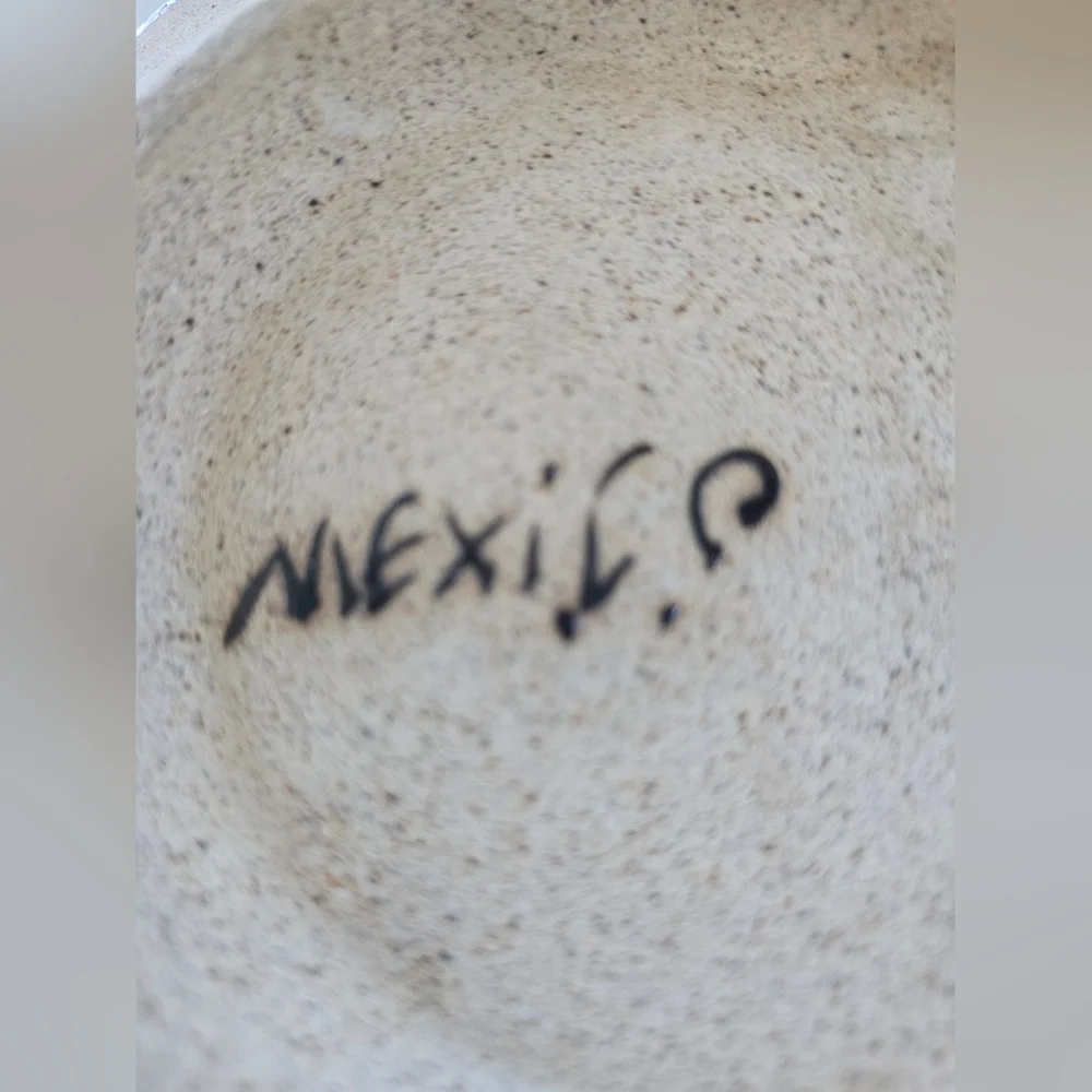 Tonala this pottery